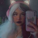 489663923788718080 from fansly