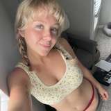 hollyhumps from onlyfans