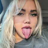 essess18 from onlyfans