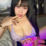 rosea.veil from onlyfans